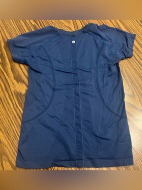 lululemon athletica Navy Short Sleeve Run Tee